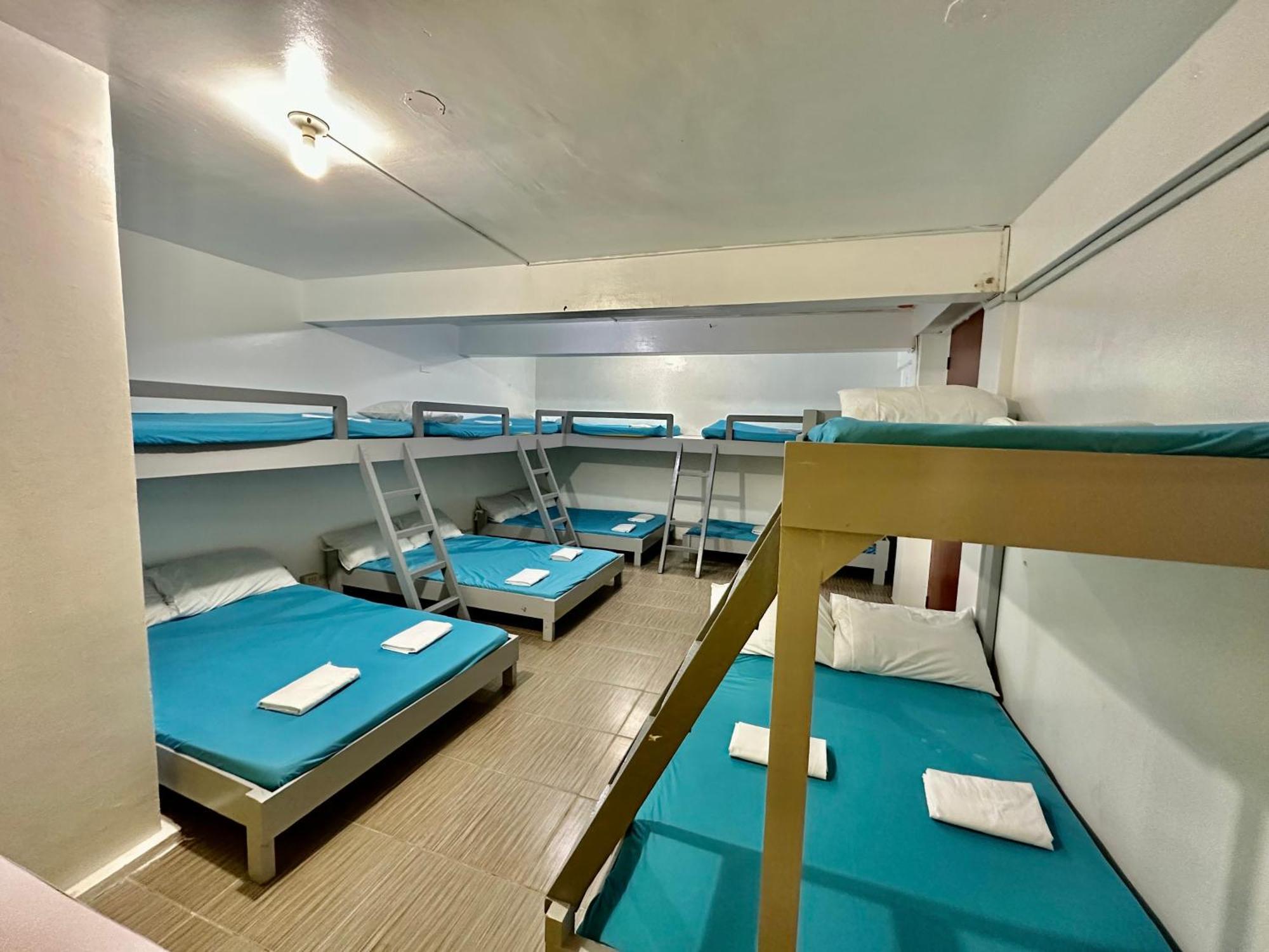 Wendy'S Apartelle Manoc-Manoc Экстерьер фото