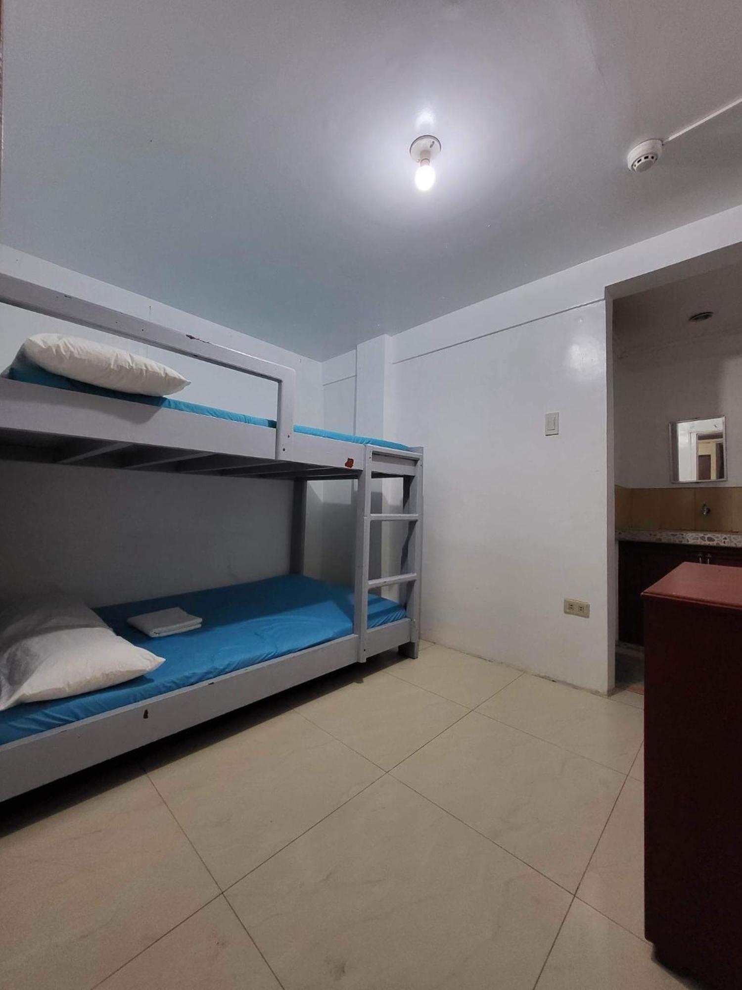 Wendy'S Apartelle Manoc-Manoc Экстерьер фото